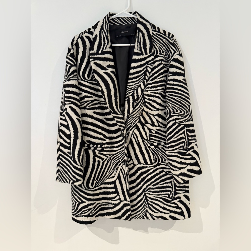 Zara Black and White Zebra Print Teddy Jacket
